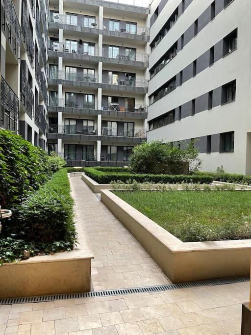 K40 Residence, With Pool On The Top! Budapest Ngoại thất bức ảnh